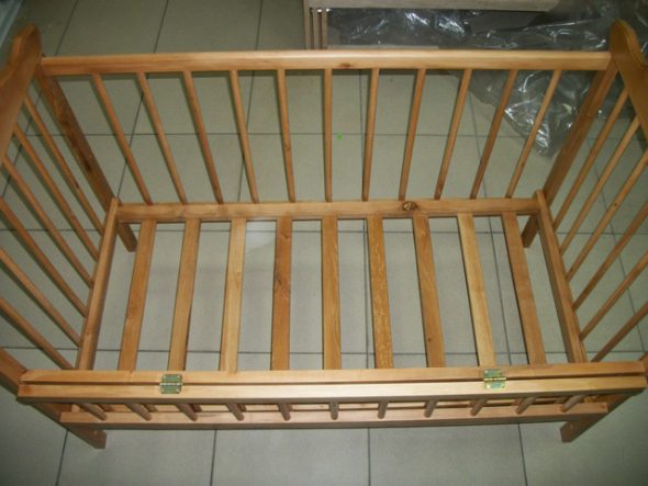 сборка маятниковой кроватки
