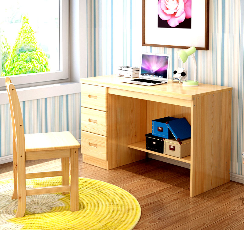 Красивый письменный стол из натурального дерева Красивый письменный стол из натурального дерева