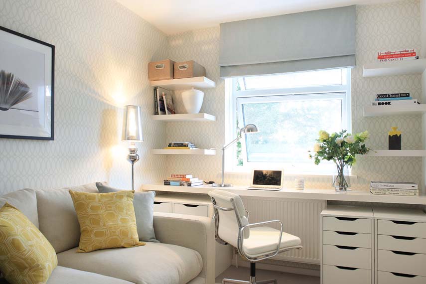 кожаное кресло