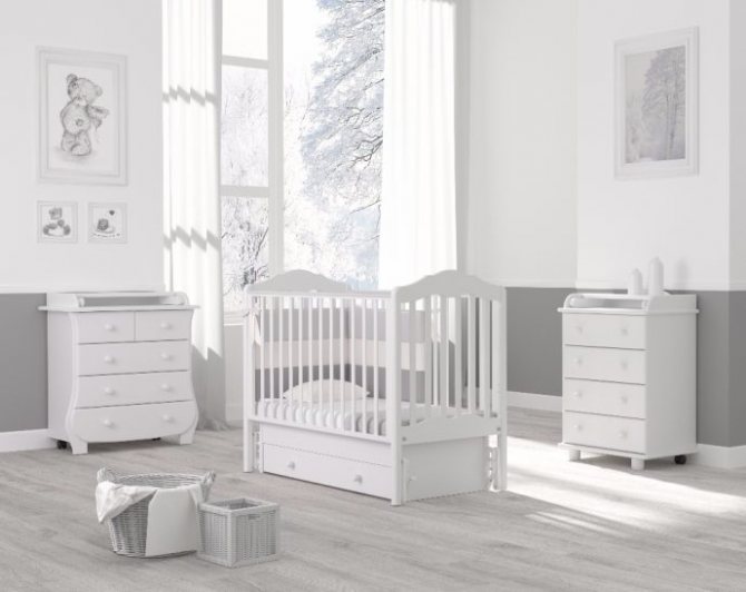 красивая кроватка для ребенка маятник для мальчика